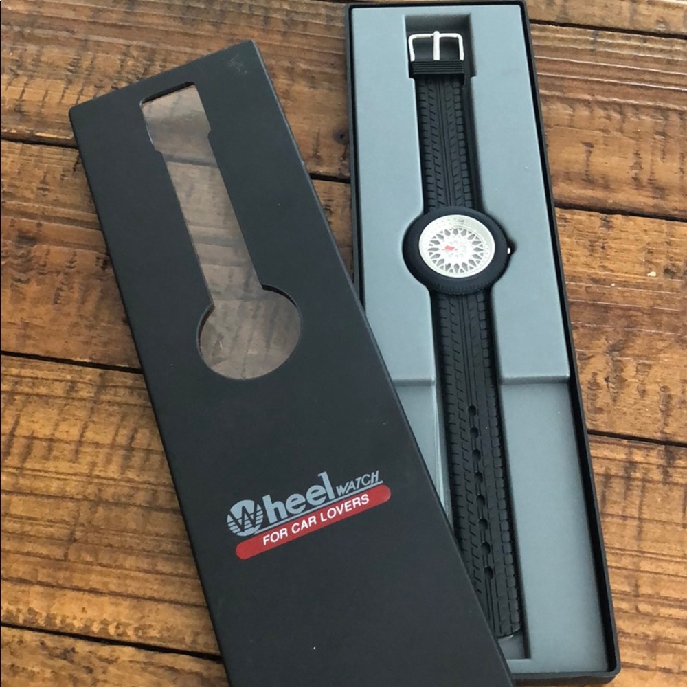 Wheel watch